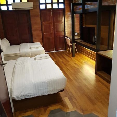 Little Kampung Studio Teluk Intan Ngoại thất bức ảnh